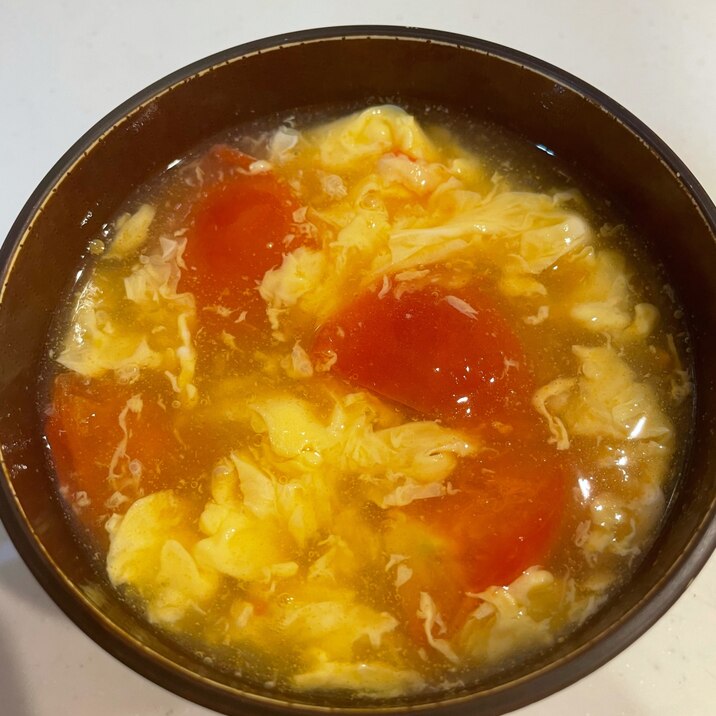 簡単さわやか⭐トマトと卵の中華スープ